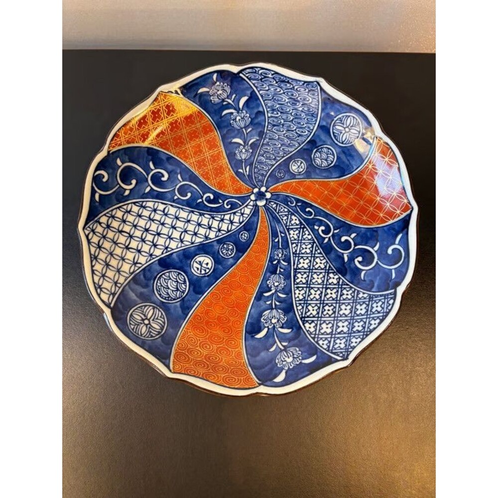 Set of 5 Japanese Imari Style Pinwheel Dessert Plates